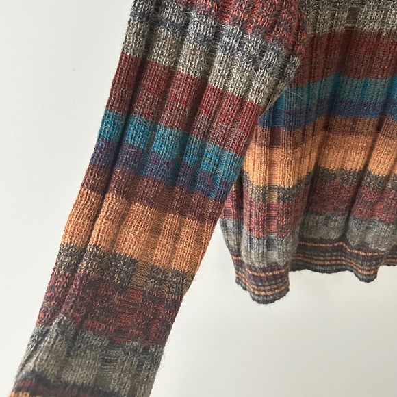 Novica Handmade 100% Alpaca Quarter Zip Sweater - Picture 10 of 16